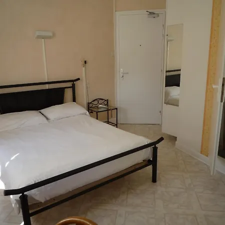 La Flamme Rouge Hotel 2*