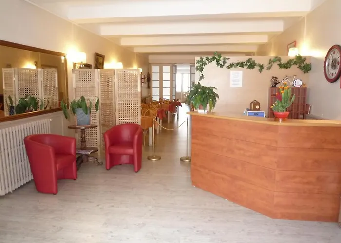 Otel La Flamme Rouge Saint-Girons (Ariege)